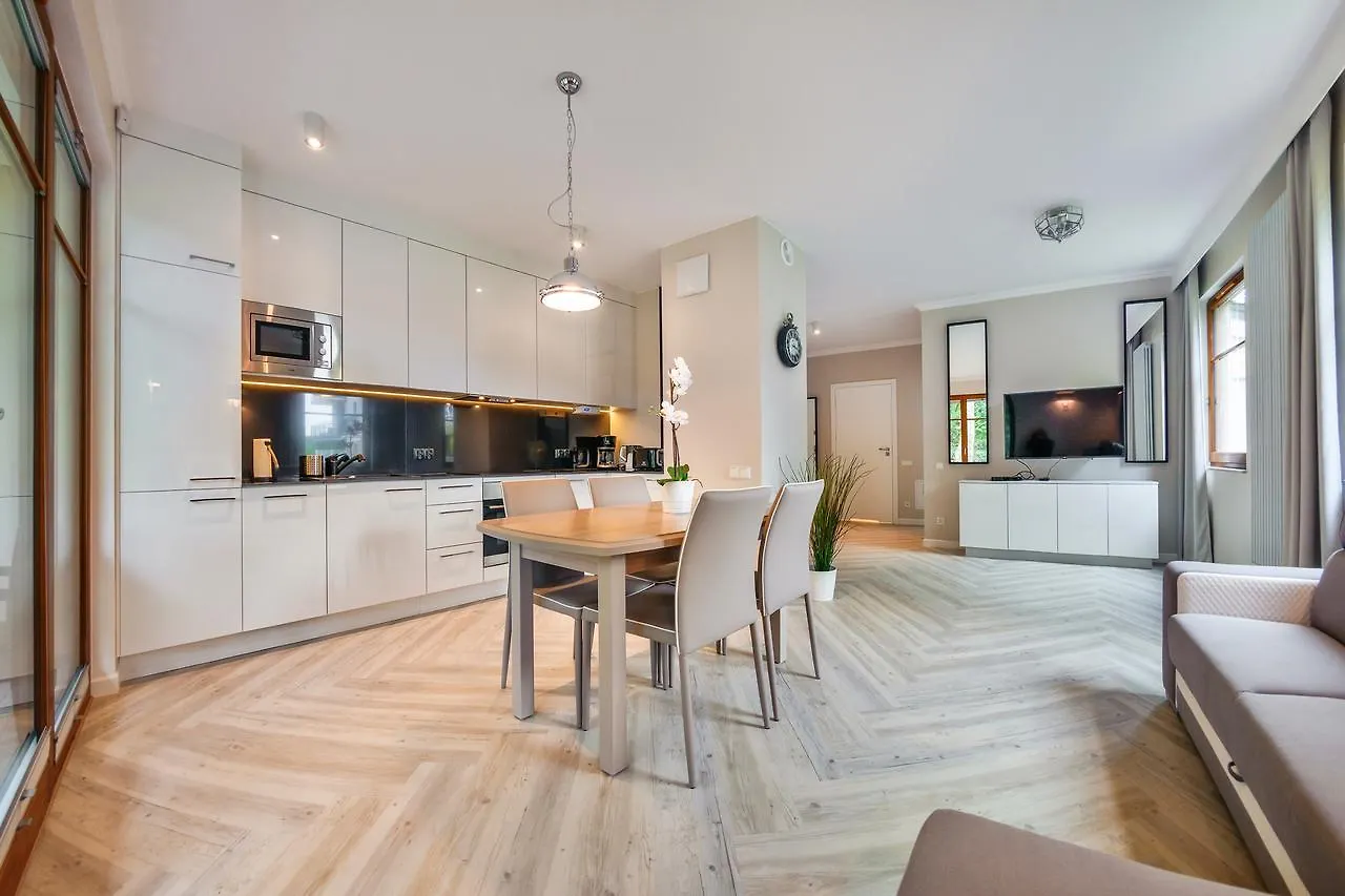 Apartamenty Sun&Snow Krolewskie Kamieniczki Sopot 0*,  Poland